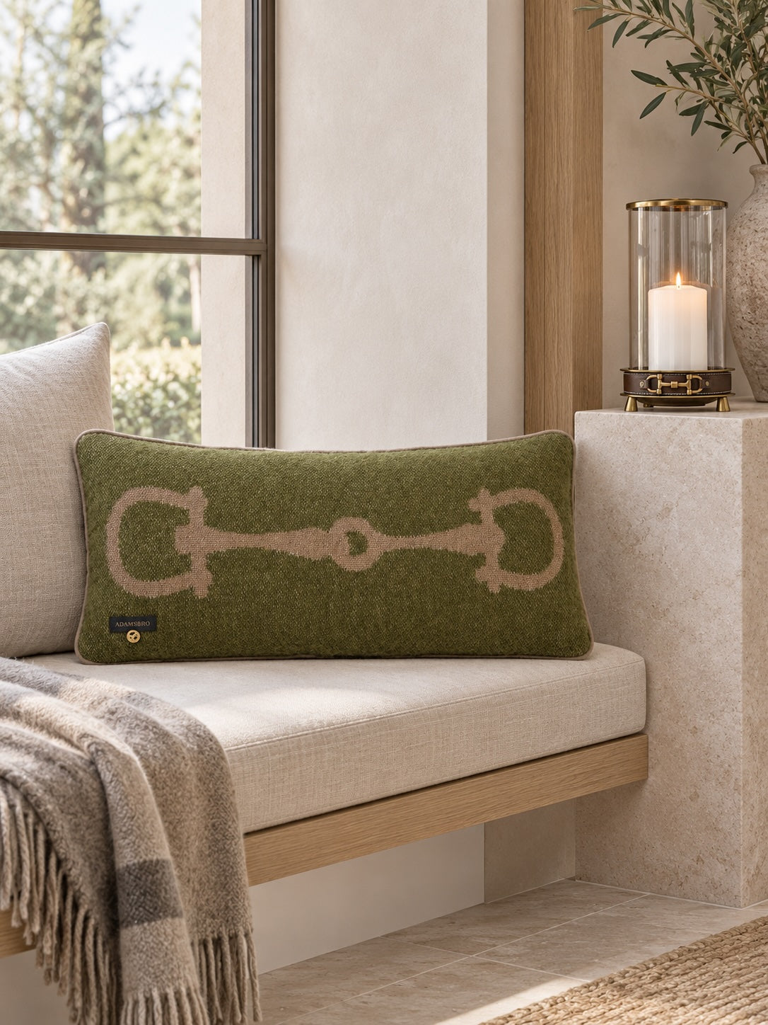 Luxury Cushion in 100% New Zealand Lambswool Retro