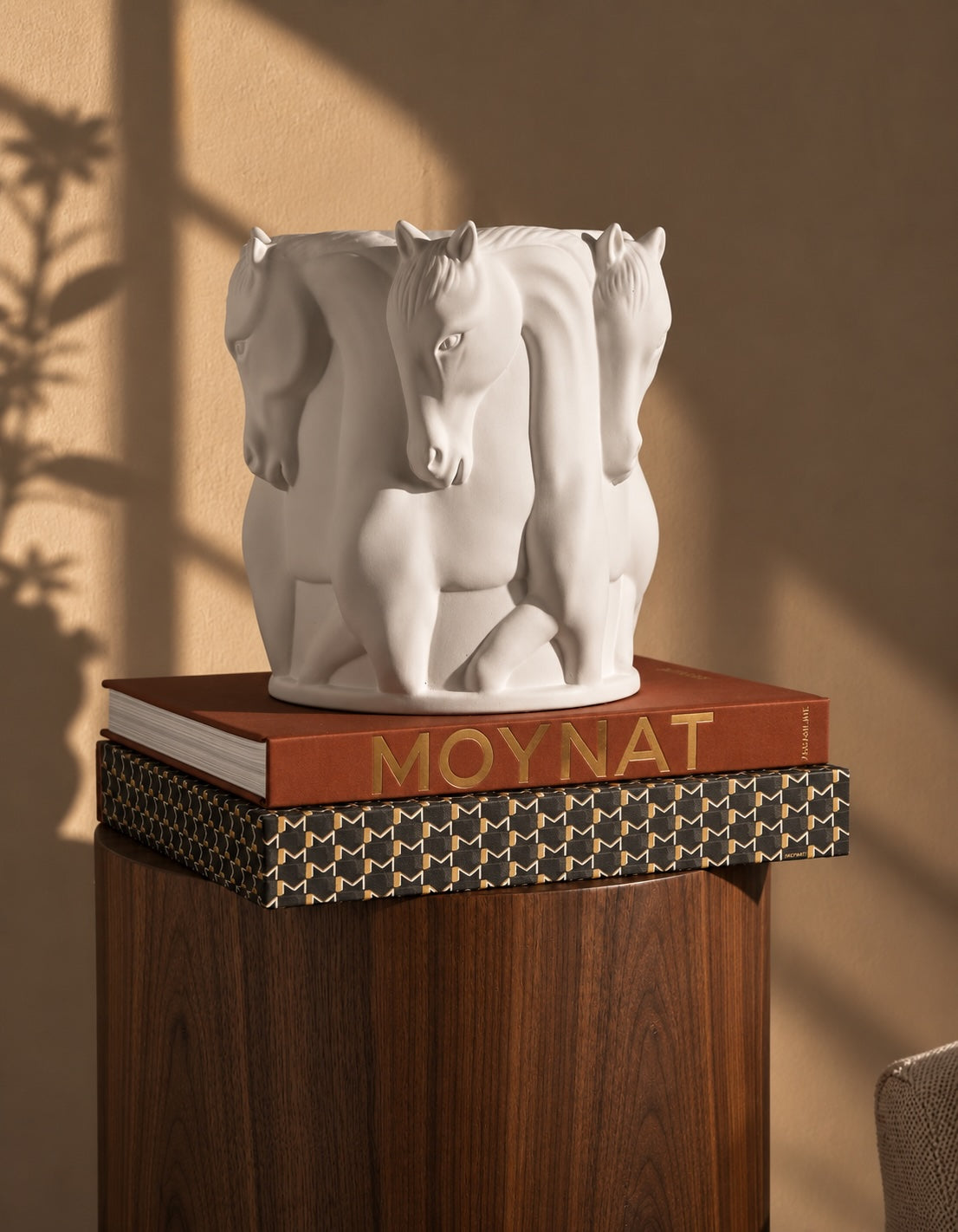 MATT WHITE CERAMIC VASE DANCING HORSES