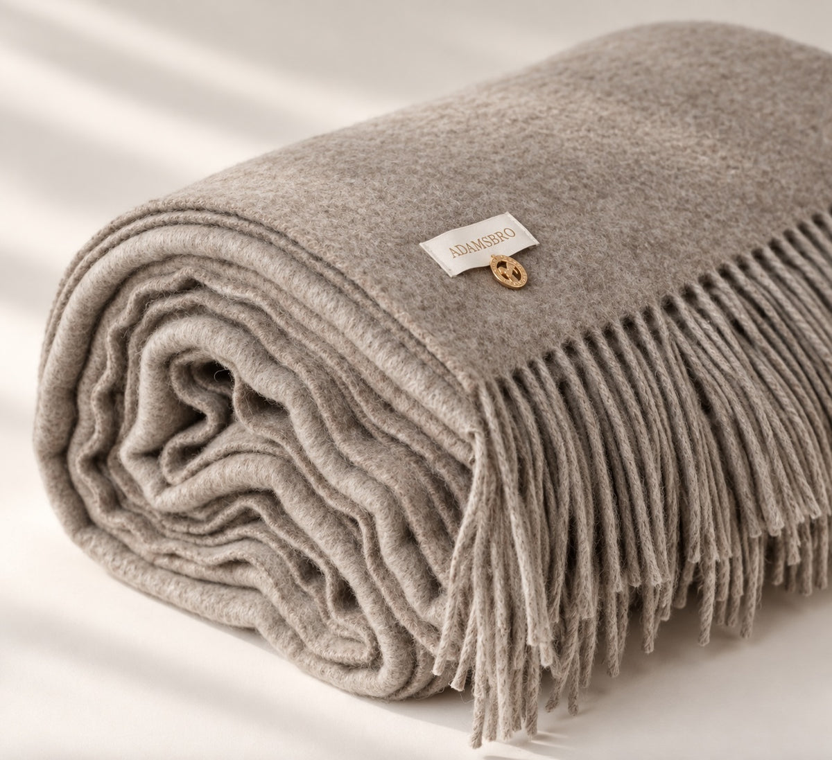 Cashmere Throw Beige.