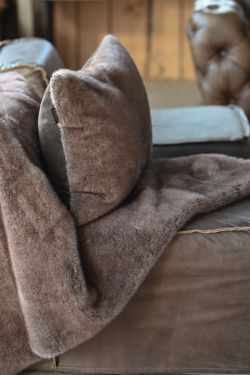 FAUX FUR CUSHION