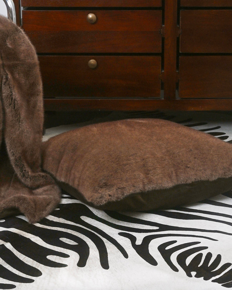 FAUX FUR CUSHION