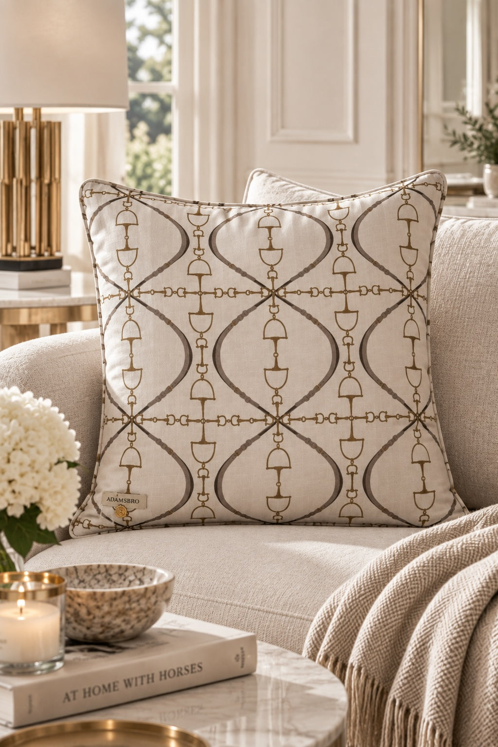 Bite Luxury Off-white 60 x 60