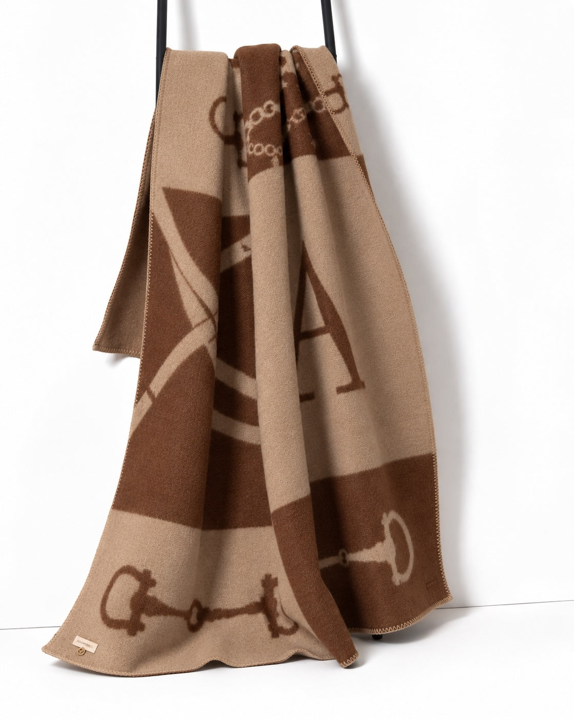 Throw Classic New Zeeland lambswool Camel