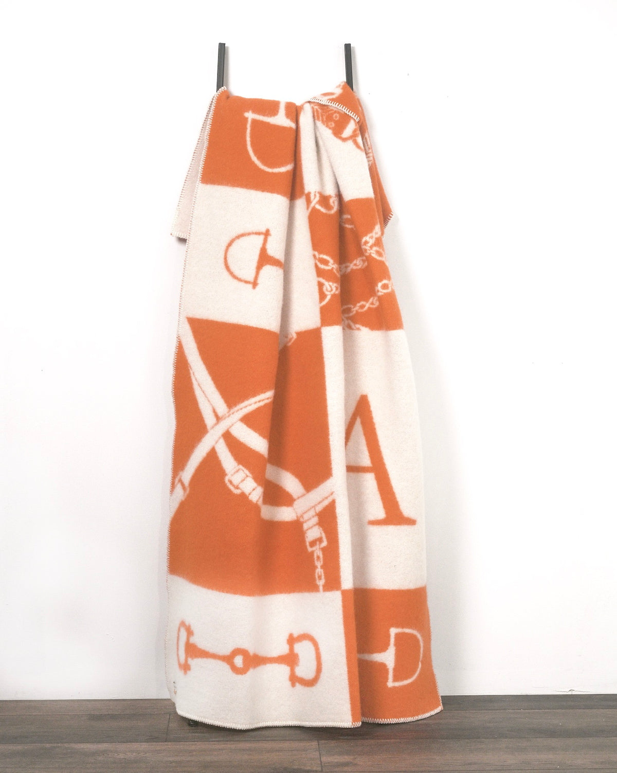 Classic Bit Throw – 100% New Zealand Lambswool NEW ORANGE