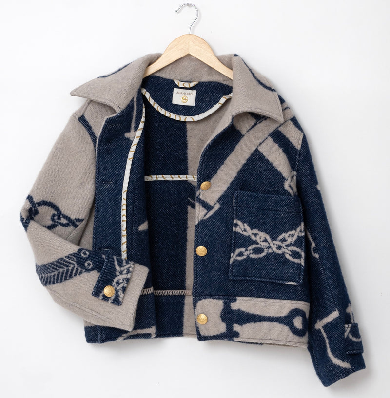 TAILORED CLASSIC BOXY JACKET NAVY & OFFWHITE.