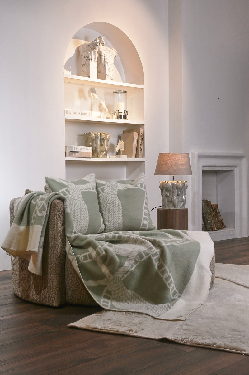 Chain Throw – 100% New Zealand Lambswool celadon green