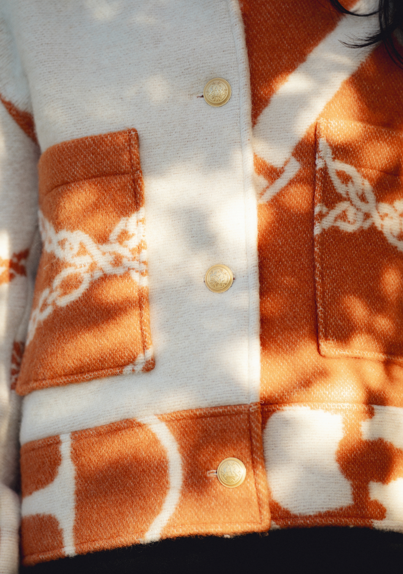 TAILORED CLASSIC BOXY JACKET GINGER & OFFWHITE.