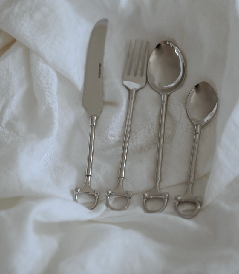 Stirrup Cutlery Set 24 pieces