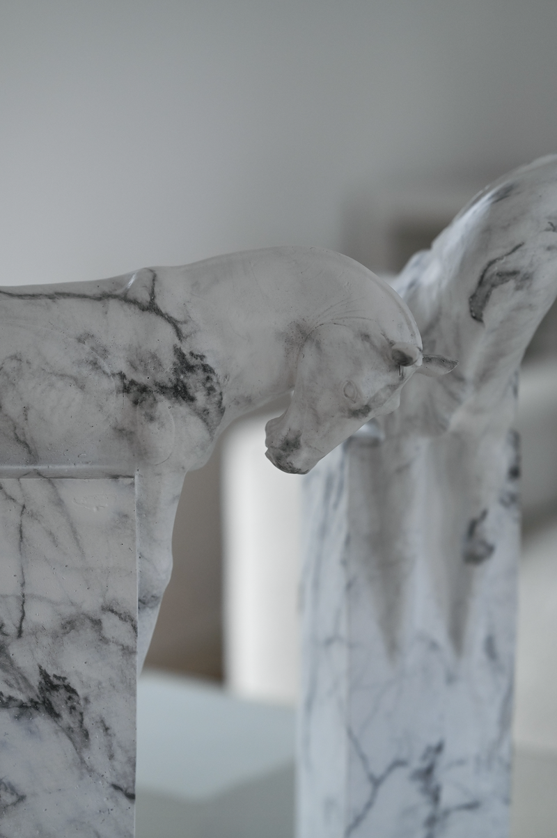 MOOD HORSE SCULPTURE MARBLE