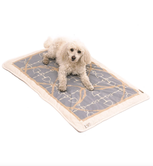 Reversible & Luxurious Day Bed for Pets and Babies – light blue.