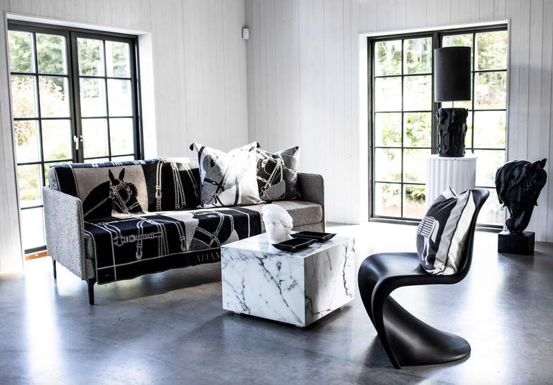 Merino Luxe Heritage Throw Black