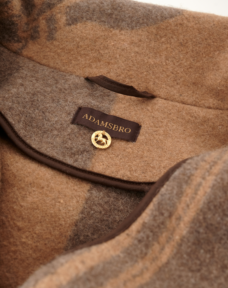 TAILORED HERITAGE BOXY JACKET CARMELLO & MUD.